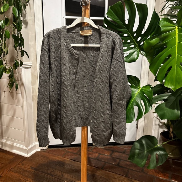 newton trading Sweaters - Gray Cable Knit Wool Sweater